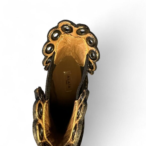 Alaia Women's Grommet Embellished Black Suede Mid Ankle Booties Size EU 37 NWOT - Picture 10 of 16